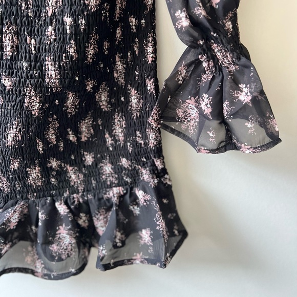 Steve Madden 2pc Floral Crop Top and Skirt Outfit NEW - Picture 4 of 6